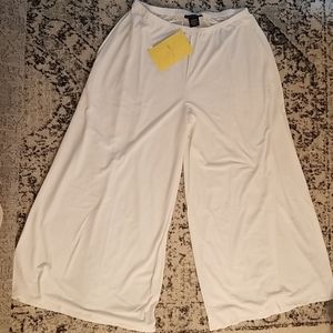 NWT Dialogue Cream Wide Leg Pants/Culottes